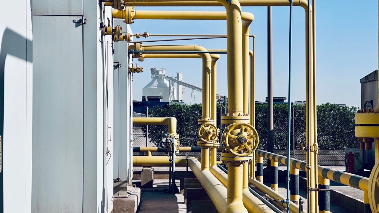 Where API 5L Pipe Actually Gets Used — Beyond Oil and Gas
